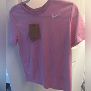 Nike T-shirt